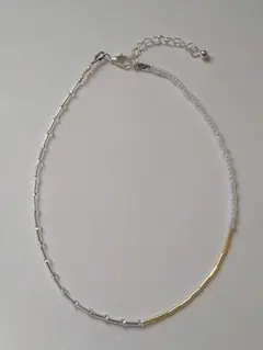 《即購入OK》アシンメトリー　ゴールド　パール調　ビーズネックレス