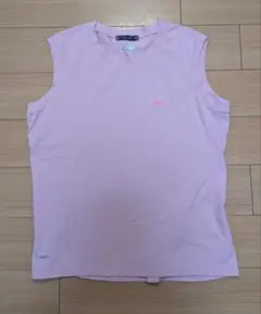 ナイキ フィット　トレーニングウェア ノースリーブ