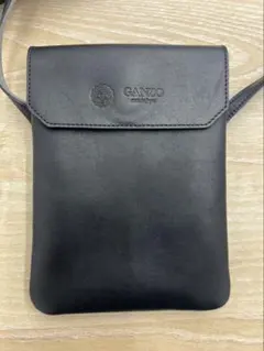 GANZO ブラック ショルダーバッグのサムネイル