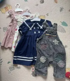 ワンピース3点　オーバーオールセット　80サイズ相当のサムネイル