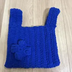 青色編み物風トートバッグ 花モチーフ付き