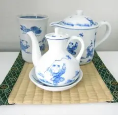 新品 三川内焼　4点セット 唐子絵　白磁 手描き 3点 急須 醤油さし 湯呑 2026年最新】三川内焼 唐子の人気アイテム - メルカリ