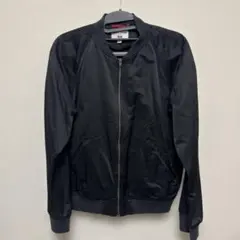 UNIQLO×INES DE LA FRESSANGE コラボレーションアイテム