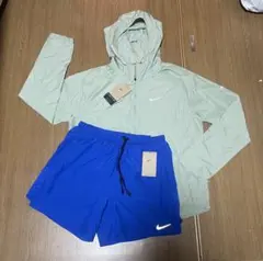 Nike ナイロンジャケットとショーツセット