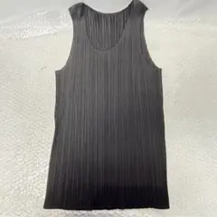 pleats please issey miyake タンクトップ ブラウン - メルカリ