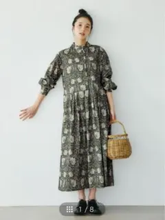 【チキニータ様専用】大人モリスの世界/ピンパーネル柄ワンピースのサムネイル