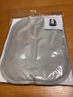 ♥️未使用♥️抱っこ紐冷感ジェルパッド　3COINS♥️のサムネイル