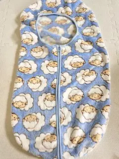 フリースおくるみ 雲と羊柄 青