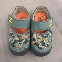 New Balance ニューバランス サンダル　16cm 迷彩