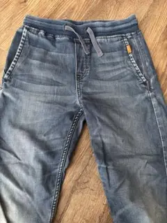 H&M ジョガーパンツ　140