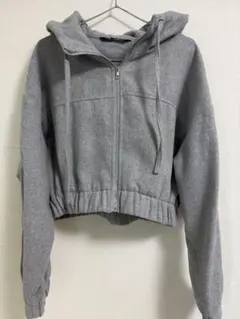 グレー クロップドフードジャケット