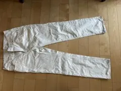 白チノパンのサムネイル