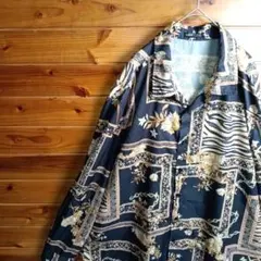 SHEIN　シーイン　長袖シャツ　柄シャツ　スカーフ柄　レトロ　ヴィンテージ