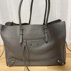【美品】バレンシアガ ザ ペーパーB4 レザー トートバッグのサムネイル