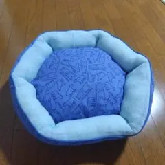 Item thumbnail for item 7d3e84fc-b261-45db-a0af-450253b38c55