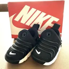 NIKE スニーカー　ダイナモゴー　10cm ファーストシューズ