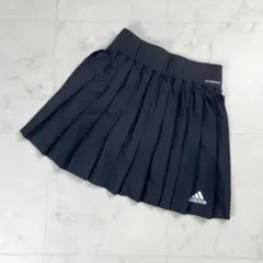 美品 adidas テニススコート プリーツスカート 黒