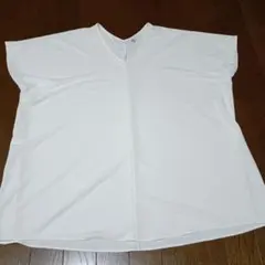 UNIQLO　クレープジャージーTシャツ Lのサムネイル