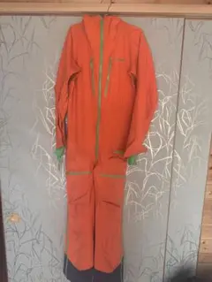 ノローナ ロフォテン ゴアテックス プロ ワンピース スーツ Mサイズ