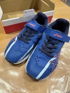 ASICSスニーカー 青