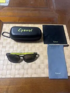 BRIEFING Eyevol SCHILLER コラボ サングラス ケース付き - メルカリ