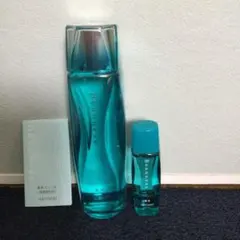新品未開封❤️メナード❤️薬用ビューネA❤️ミニサイズ付のサムネイル
