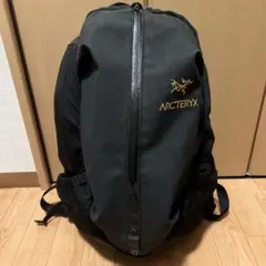 美品 アークテリクス アロー22 リュック ゴールドロゴ ブラック