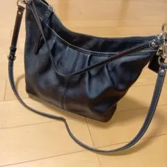 Coach ブラック ショルダーバッグ