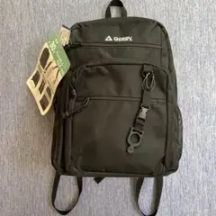 【新品タグ付き】　GERRY リュック バックパック　30L 黒　大容量　通学のサムネイル