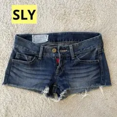 SLY JEANS スライ デニムショートパンツ ローライズ Y2Kのサムネイル