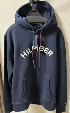 トミーヒルフィガー 刺繍 ロゴ パーカー ネイビー新品　USXL