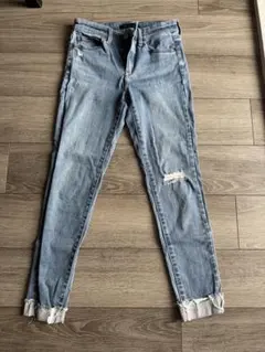 UNIQLO スキニーデニム 24 (61cm)