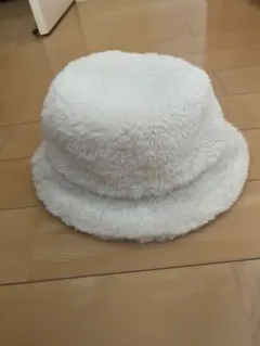 ファー　バケットハット　GU