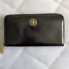 TORY BURCH エナメル長財布　ブラック