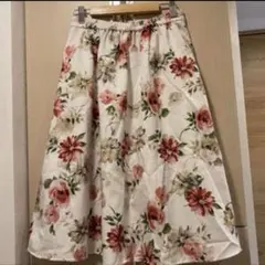 アラマンダ allamanda フレアスカート 花柄 膝丈 レディース 春服のサムネイル