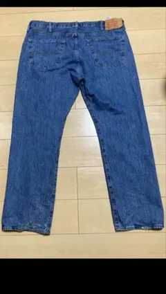 と*)様 Levi's 501 デニムパンツ W42 L32
