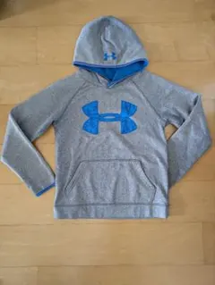 Under Armour グレー/ブルー パーカー150