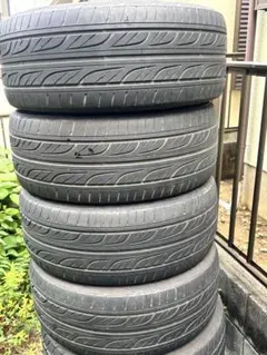 グッドイヤー タイヤ 235/50R17 4本セットのサムネイル