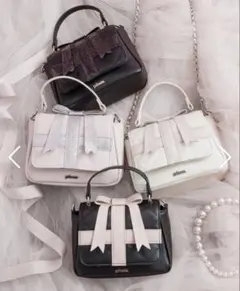 pium ショルダーバッグ