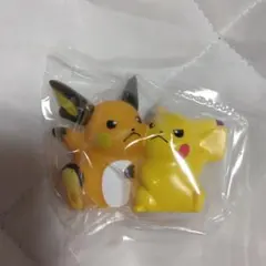 ピカチュウ＆ライチュウ　フィギュア　ポケットモンスター