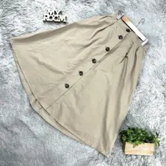 良品❗️【GU】ジーユー ボタン付きフレアスカート(M)ベージュ