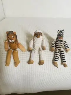 木製動物置物セット（ライオン・羊・シマウマ）