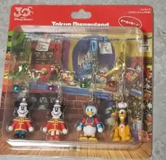 新品 東京ディズニーランド 30周年クリスマス ストラップ 4個セット