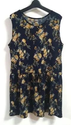 花柄チュニック　ノースリーブチュニック　ウエスト絞れる　体型カバー　大きいサイズ