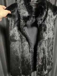 GALAABEND（ガラーベント）ラビットファーリバーシブルベスト