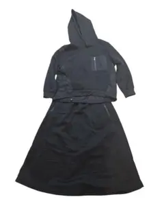 セットアップブラックフード付きロングスカート