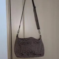 U by ungaro ブラウン ロゴ入り ショルダーレディースバッグ