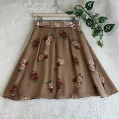 デビュードフィオレ フラワープリント 膝丈スカート リボン フレア Mサイズ