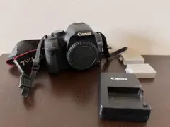 Canon EOS Kiss X4 本体 ストラップ 充電器セット - メルカリ