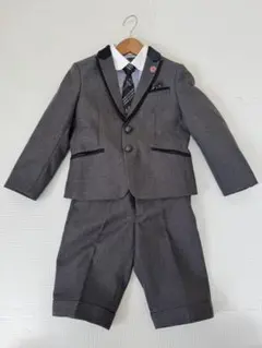 ミチコロンドンフォーマルスーツ 120㎝